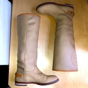 Ermanno Scervino Versatile Knee High Boot